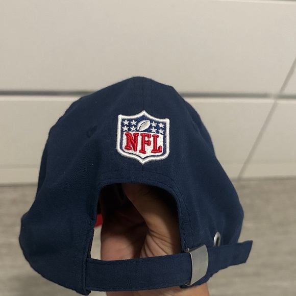 NFL Patriots hat - Picture 2 of 3